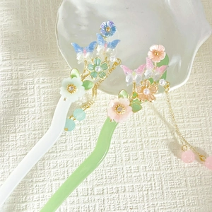 Elegant flower and butterfly acetate hair sticks with pearls and hanging tassels