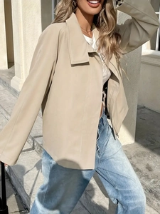 Elegant beige casual zip-up jacket with lapel collar and relaxed fit for street style