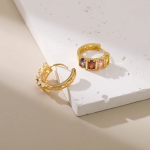 Exquisite 18K gold plated C-shaped hoop earrings with multi-color oval gemstones