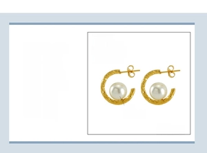 Detailed specs of C-shaped 18K gold plated stainless steel earrings with white pearls
