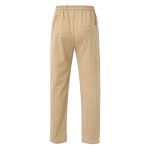 Détail arrière du pantalon de plage en coton et lin à rayures avec poche plaquée