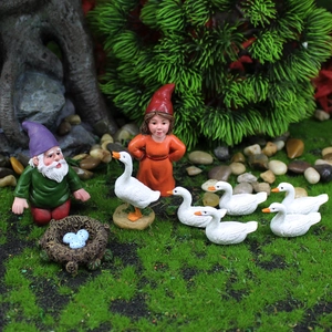 Miniatur Garten Gnom Statue Set Harz Märchen Zwerg Figuren Mit Enten Vogelnest Handbemalt Outdoor Garten Ornamente