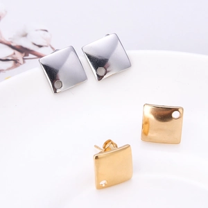 Geometrische quadratische Ohrstecker aus Edelstahl in Gold und Silber für DIY-Schmuck