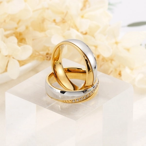 Minimalist 6mm gold and silver couple rings set with crystal stones on acrylic cubes
