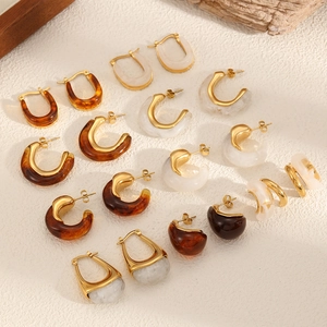 C-Shaped Hoop Earrings Stainless Steel And Resin Amber Marble Pattern Geometric Jewelry For Women