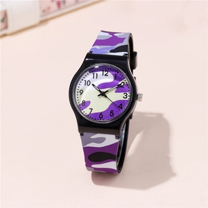 Purple camouflage silicone strap quartz watch for kids with round black case display