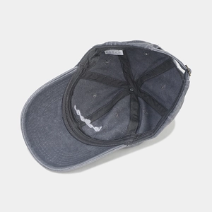 Casquette de baseball en coton délavé gris foncé avec boucle en métal et design 6 pans
