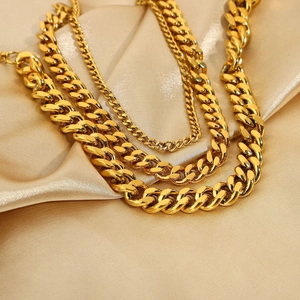 Detailed comparison of three Cuban link chain widths in premium gold finish