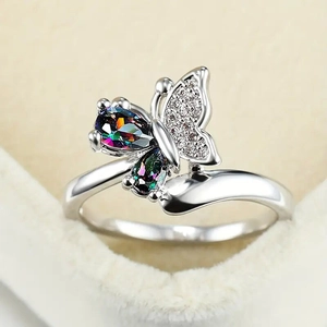 Anello Farfalla In Rame Con Zirconia E Pietre Iridescenti Taglio A Pera Gioielli Romantici E Dolci Per Donna