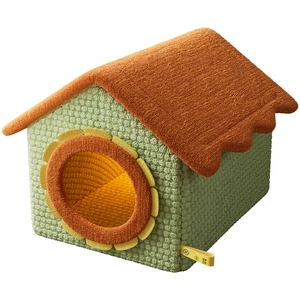 Semi-enclosed warm pet bed with green honeycomb texture and yellow floral accents