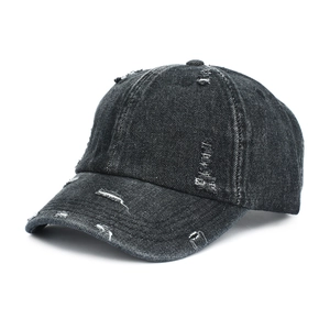 Casquette de baseball en jean délavé gris vintage avec détails usés et bord incurvé