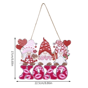 Panneau bois gnomes Saint-Valentin avec socle XOXO et détails des dimensions