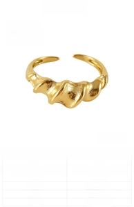 Macro shot of 18K gold-plated stainless steel ring with wave texture and adjustable band