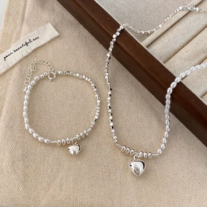 Vintage Artificial Pearl Spliced Metal Nugget Heart Pendant Necklace Bracelet Jewelry Set For Women Elegant Minimalist Polished