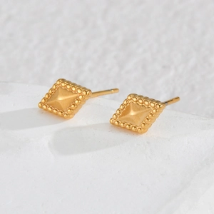 Boucles d'oreilles losanges dorées élégantes pour femmes avec finition en métal texturé