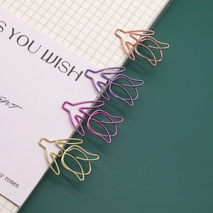 Creative tulip-shaped metal paperclips in rose gold, gold, purple and pink for bookmarks