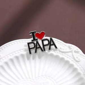 Enamel I Love Papa metal brooch pin with red heart on a white decorative plate