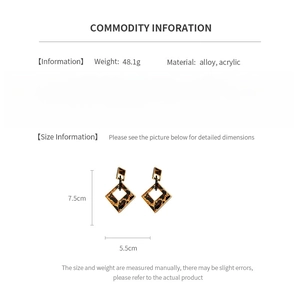 Size info for leopard print geometric acrylic earrings showing 7.5cm height and weight