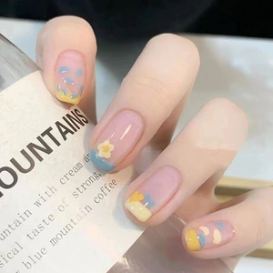 Cute Heart Flower Press On Nails Plastic Short Round Detachable Fake Nails For Women Girls DIY Manicure
