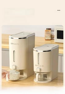 Detail view of the airtight cereal dispenser with push-button and transparent measuring cup