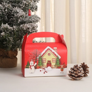 Boîte cadeau de Noël rouge avec illustrations d'ours polaire et bonhomme de neige