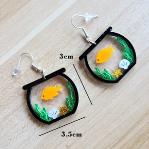 Acrylic goldfish bowl earrings with colorful fish and seaweed charms, 3.5cm wide