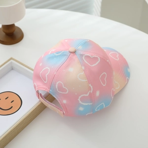 Cappellino da baseball bimbi sfumato rosa e blu con stampe a cuore e fibbia regolabile