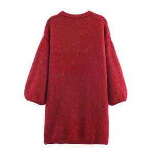 Gilet en maille rouge foncé coupe décontractée avec détails pailletés et manches bouffantes