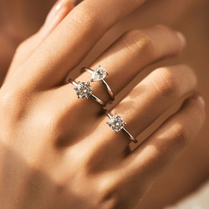Classic S925 sterling silver rings with 1ct moissanite in round and pear cut shapes