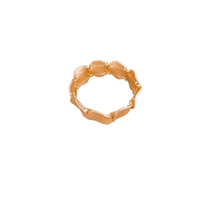 Elegant rose gold wavy link bracelet with a minimalist geometric polished metal design