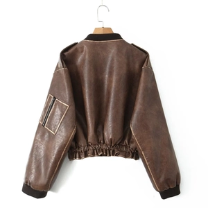 Vue arrière du blouson aviateur vintage en simili cuir marron avec poche zippée manche