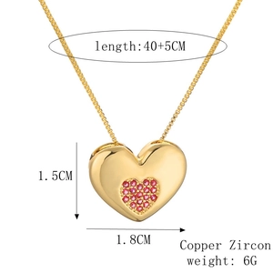 Detailed size specifications of heart pendant necklace with dimensions and weight info