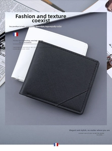 Makroaufnahme von Saffiano-Bifold-Herrengeldbörsen in schwarz-weißem Minimalstil