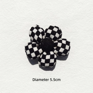 5.5cm black and white checkered padded cotton flower with center button for DIY crafts