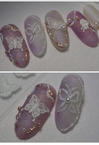 Stickers ongles 5D papillon avec dégradé violet pailleté et accents de perles