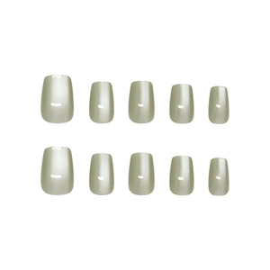 Faux ongles faits main, style œil de chat vert minimaliste, forme carrée courte