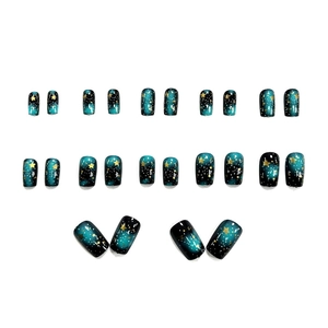 Faux ongles dégradé ciel étoilé avec motifs d'étoiles dorées de forme carrée