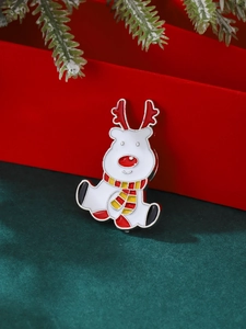 Broche de Noël renne mignon avec écharpe rayée rouge et finition en métal argenté