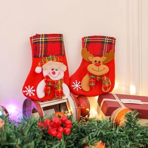 Mini Christmas Stockings Candy Gift Bags Cloth Felt Plaid Hanging Ornaments Santa Snowman Reindeer Bear Festive Tree Decor