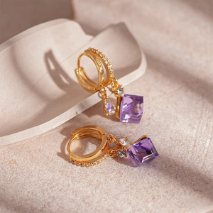 Orecchini A Cerchio Geometrici Con Cubo Viola Rame Zirconia Resina E Perno In Acciaio Inossidabile Vintage Da Donna