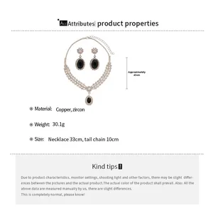Détail de parure collier et boucles d'oreilles en zircon avec dimensions et matériaux
