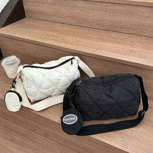 Sac Bandoulière En Tissu Oxford Matelassé Avec Porte Monnaie Rond Sac À Épaule Cylindre Style Coréen Mode Femmes