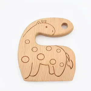 Detailed macro view showing the 108mm by 96mm dimensions of a wooden giraffe toy