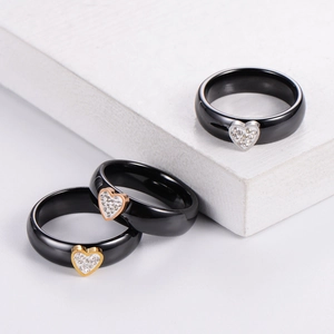 Classic black ceramic heart ring with sparkling rhinestones in gold silver rose gold