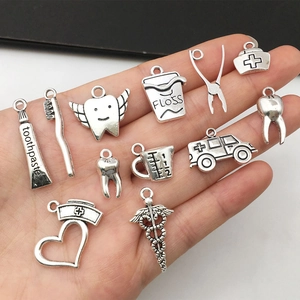 12-teiliges Set silberner Zahnarzt-Anhänger für DIY-Halsketten und Armbänder