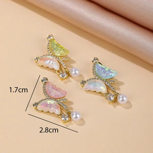 Iridescent butterfly pendant with pearls and rhinestones, size 1.7cm by 2.8cm detail