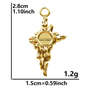 Lava-textured 18k gold-plated stainless steel cross pendant with 2.8cm dimensions