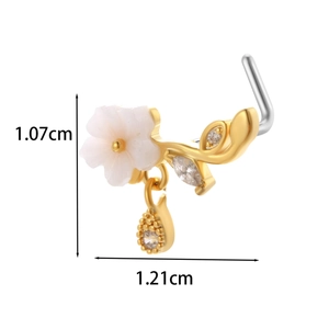 Détail d'un piercing nez 20G en titane doré avec fleur de zircon blanc et dimensions