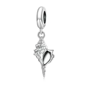 Charm coquillage en argent 925 avec texture spirale et bélière polie gravée S925