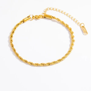 Detail of twisted 18k gold plated rope chain with lobster clasp and extension chain